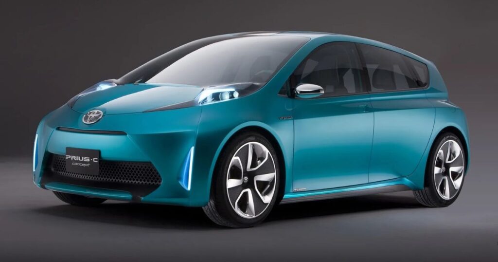 Tips For Maximizing Fuel Efficiency in Hybrid Cars