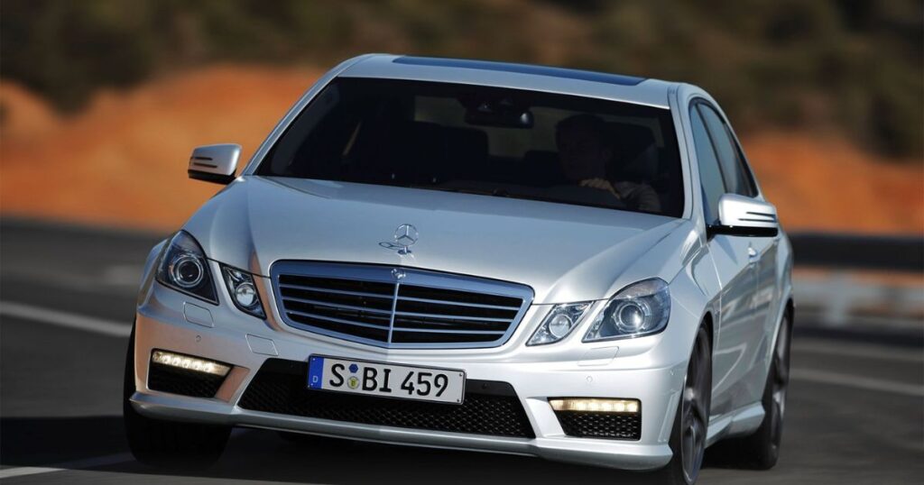 Popular Emission-Free Hybrid Models